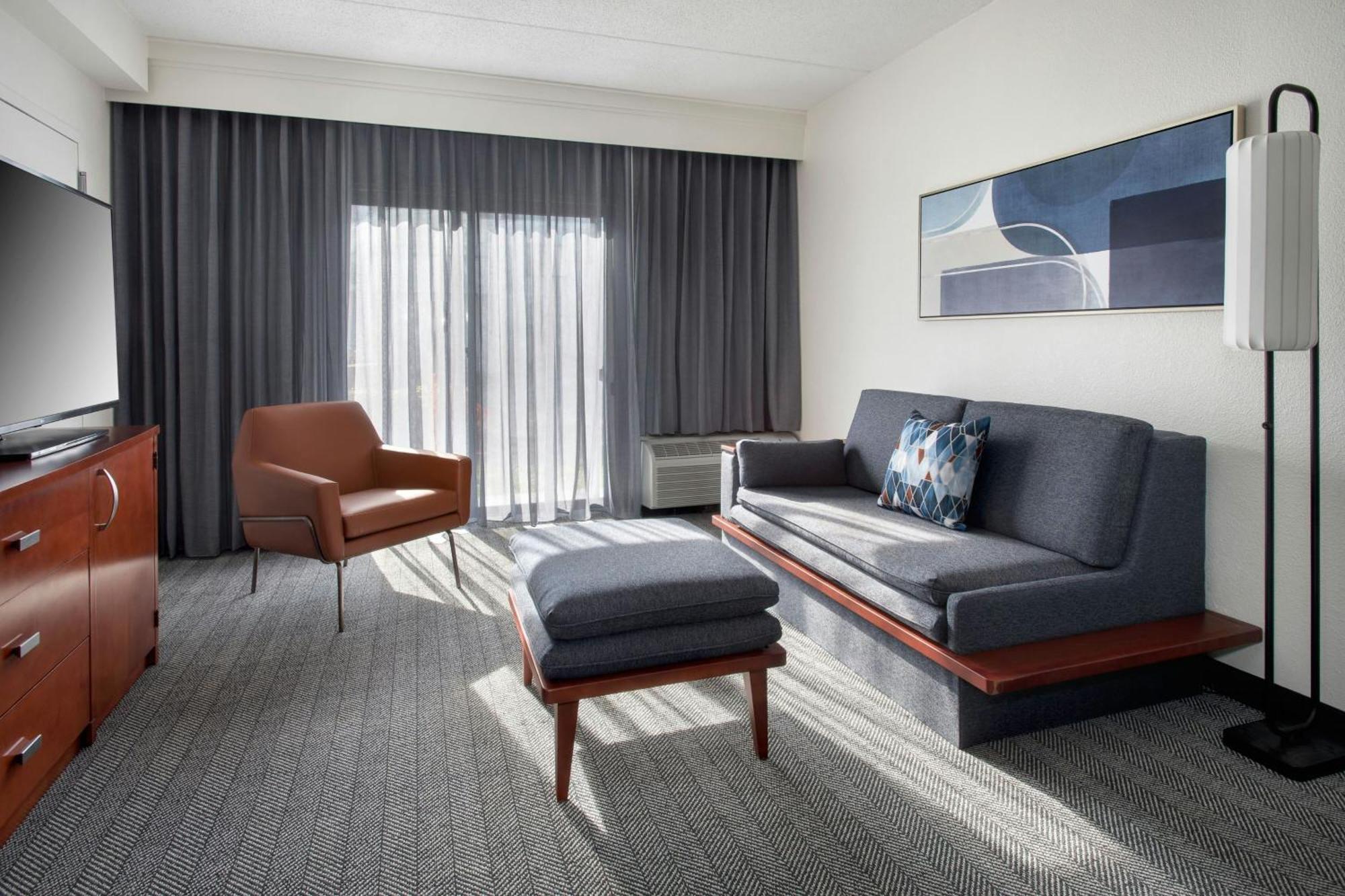 Courtyard By Marriott Silver Spring North/White Oak Exteriér fotografie