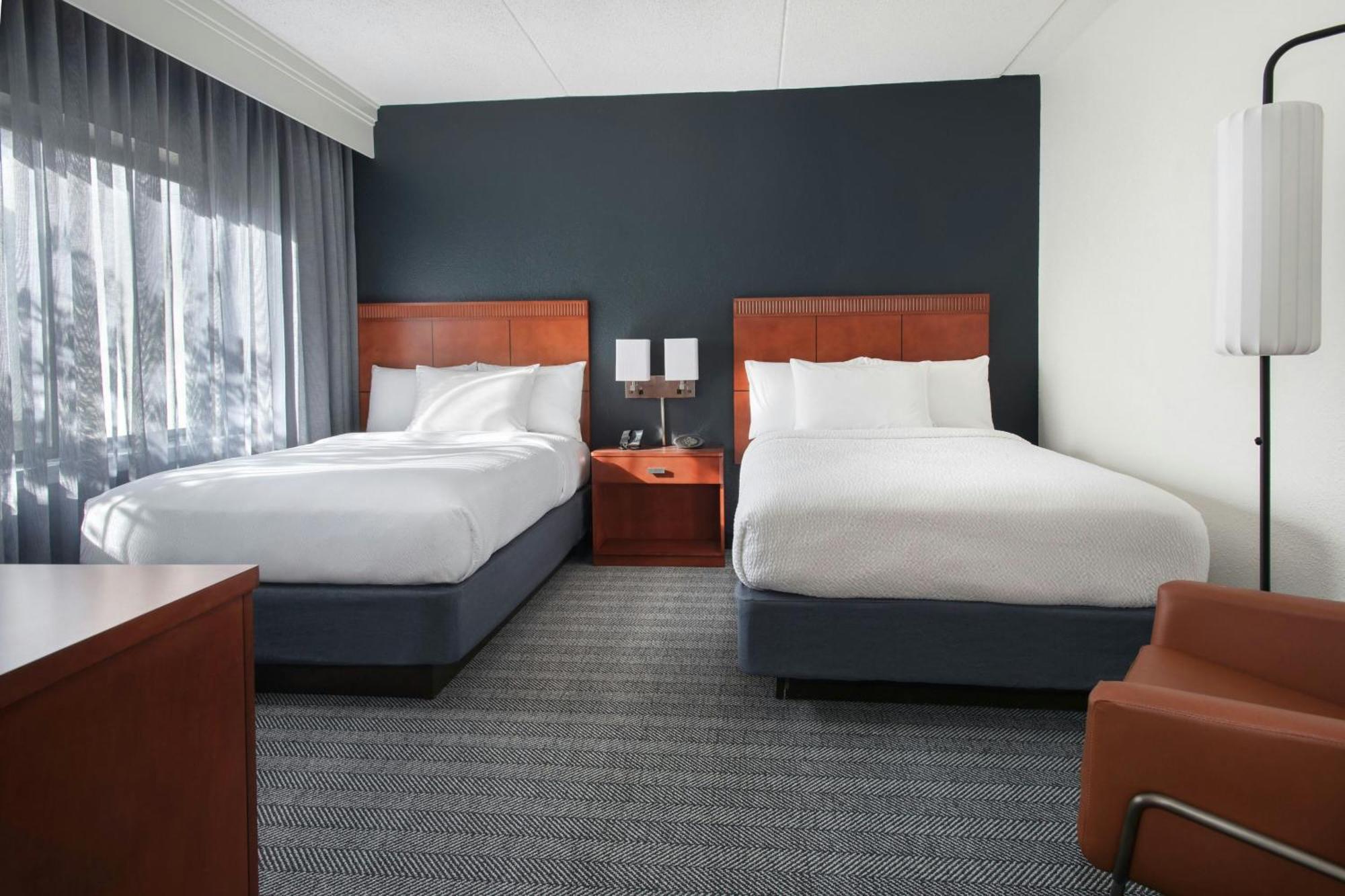 Courtyard By Marriott Silver Spring North/White Oak Exteriér fotografie