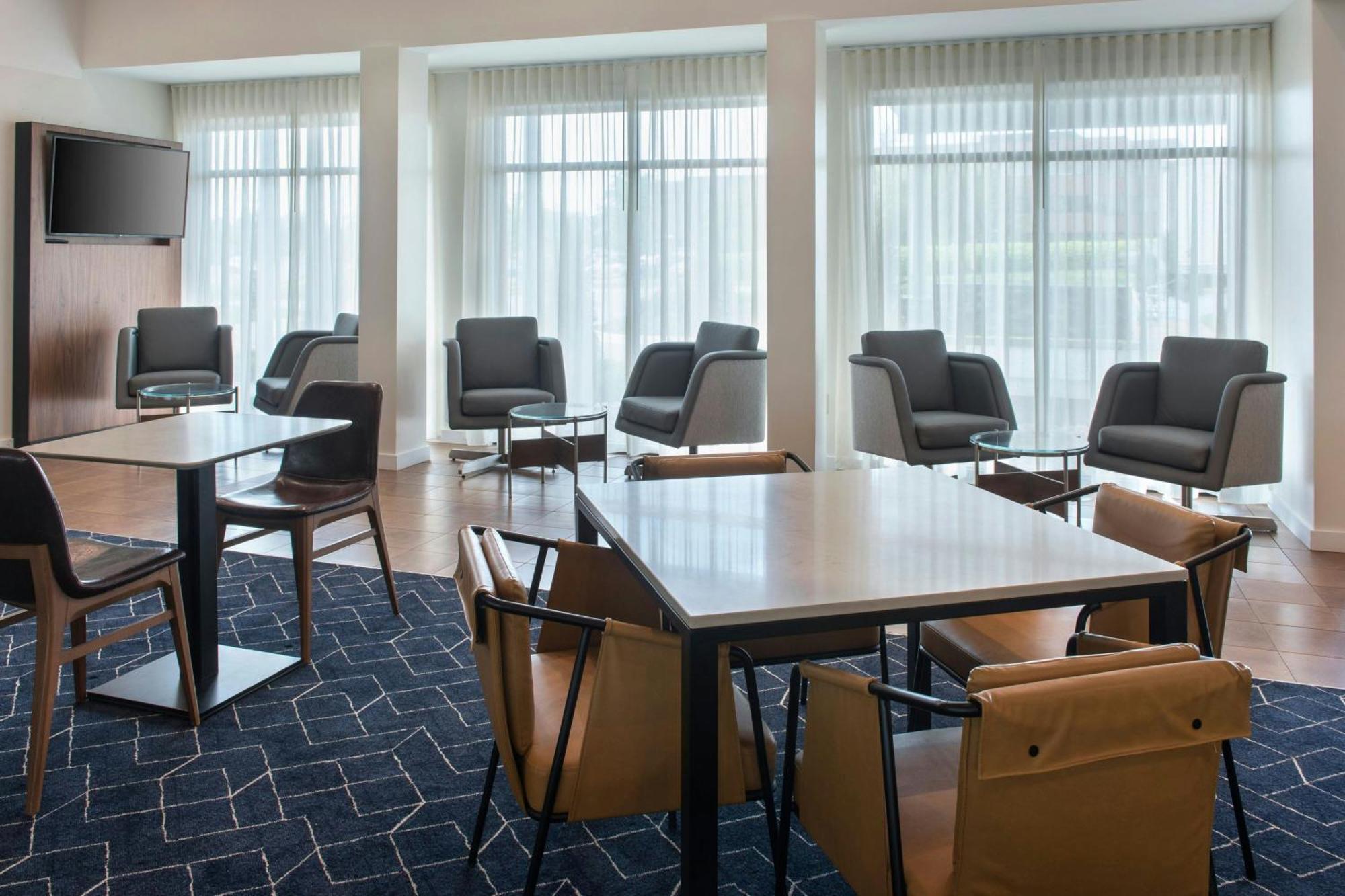 Courtyard By Marriott Silver Spring North/White Oak Exteriér fotografie