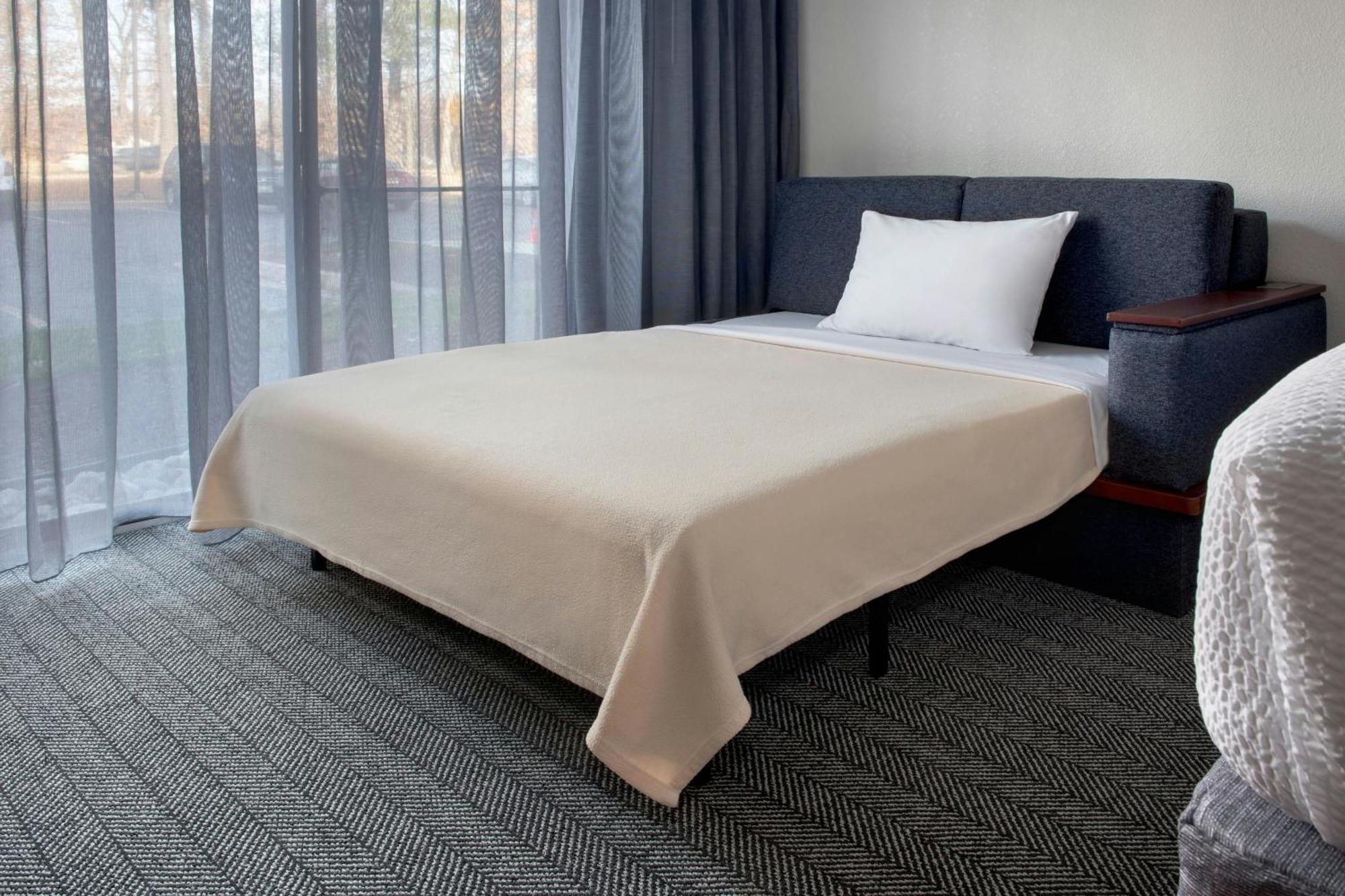 Courtyard By Marriott Silver Spring North/White Oak Exteriér fotografie